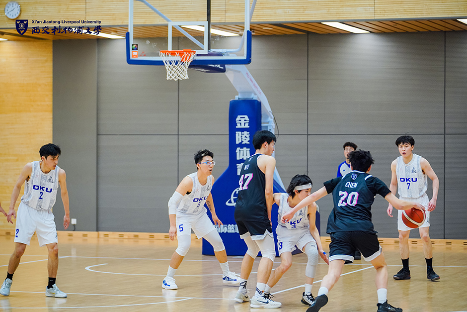 NBA半场：哈登19分，戈贝尔一级恶意，快船56-42领先森林狼